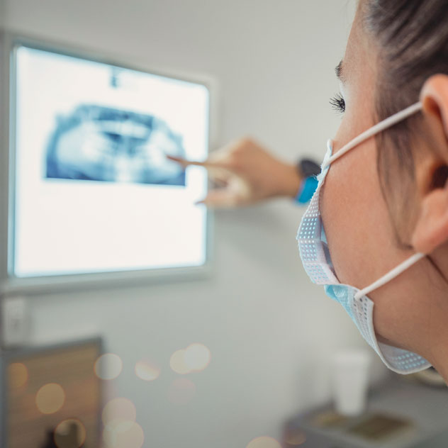 How long does it take to remove a wisdom tooth? How long does it take to remove a wisdom tooth?